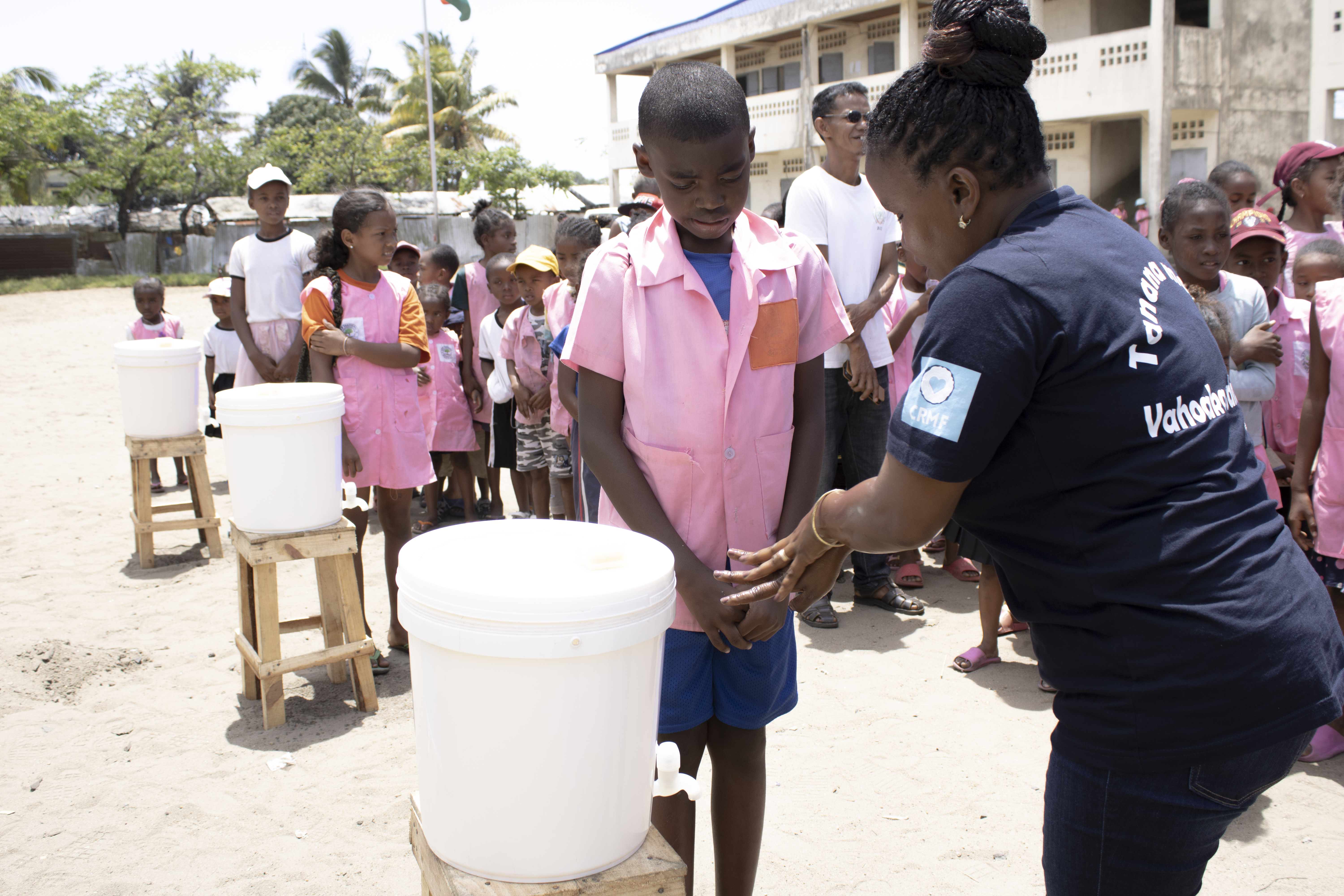 Addiction d'eau potable Ong Saint Gabriel